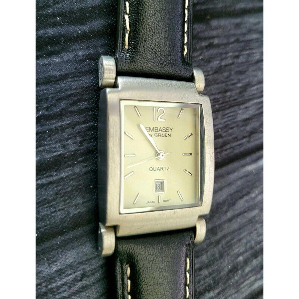 Rare Hinged Lug Embassy Gruen Date Vintage Men's Tank Watch‎ - Picture 5 of 6
